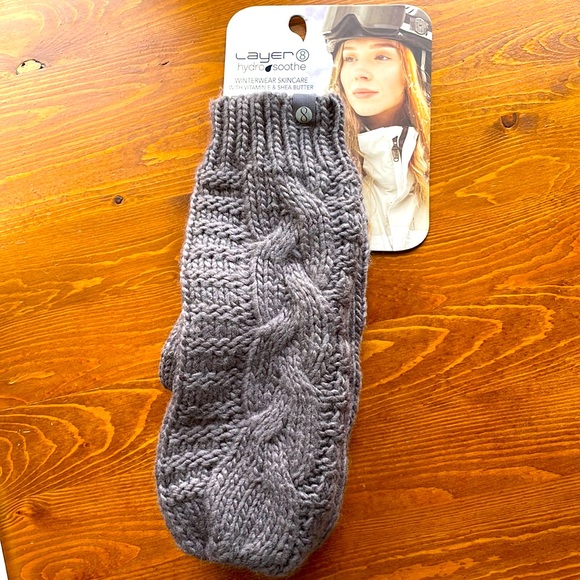 Layer 8 Accessories - Layer 8 Knit Mittens